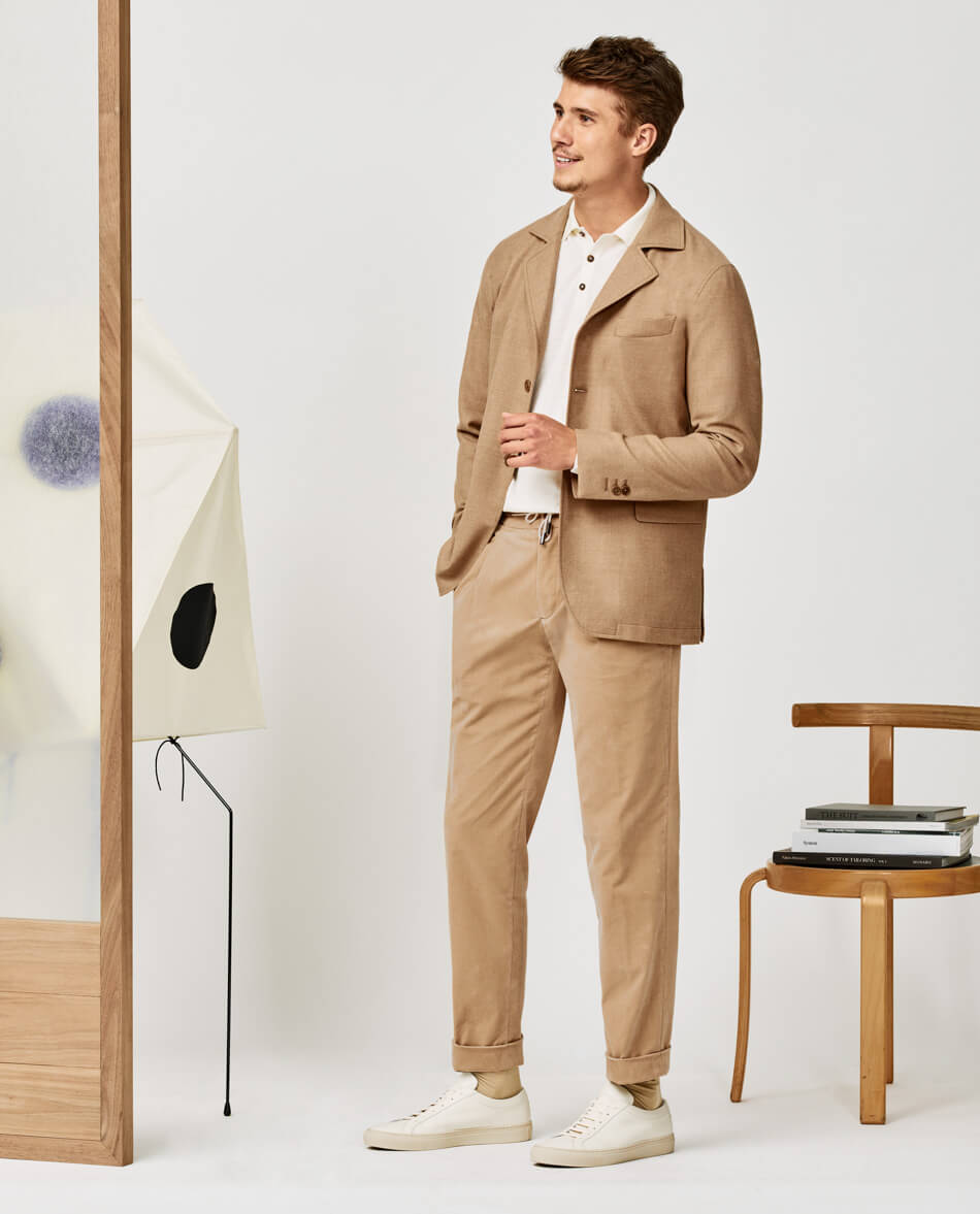 Camel-lightweight-jacket-drawstring-trouser-fall-winter-2021-looksLook-9-by-Thom-d8a736314c6240a69e4f5a3409bd452b